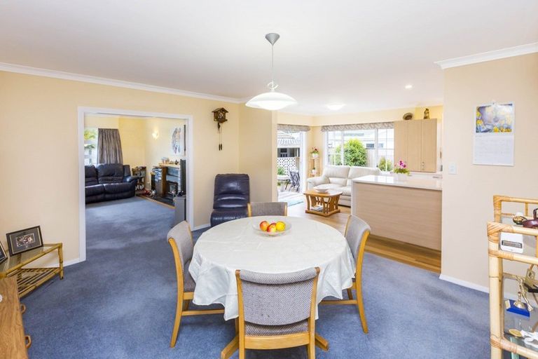 Photo of property in 7 Te Puni Grove, Elderslea, Upper Hutt, 5018