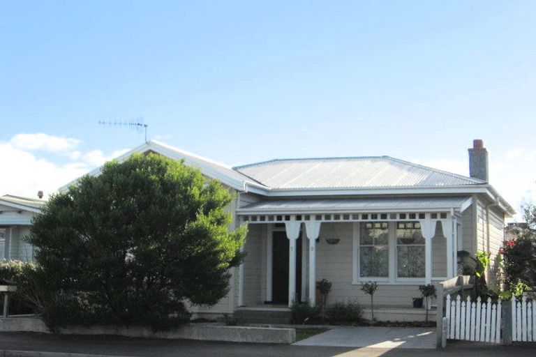 Photo of property in 13 Latham Street, Napier South, Napier, 4110