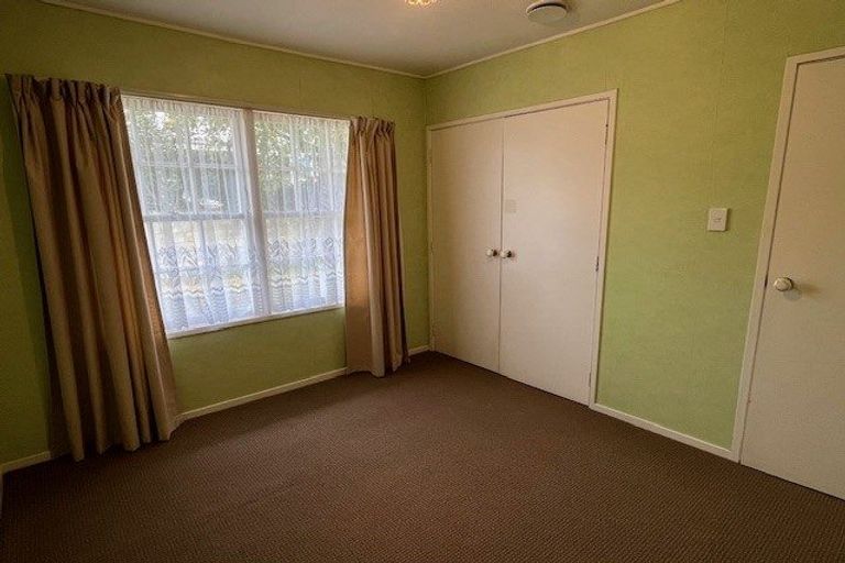 Photo of property in 2/11 Beaconview Rise, Farm Cove, Auckland, 2012