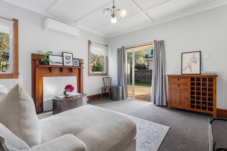 Photo of property in 72 Great North Road, Saint Johns Hill, Whanganui, 4500