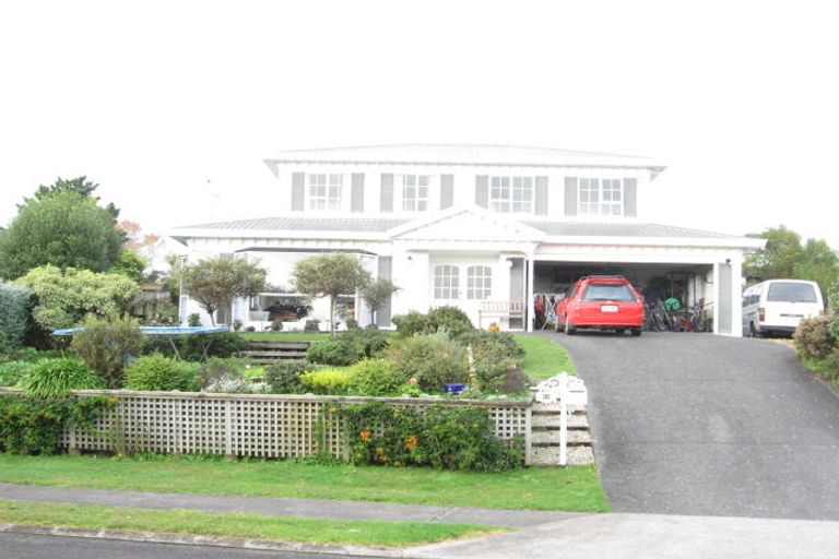 Photo of property in 55 Kuripaka Crescent, The Gardens, Auckland, 2105