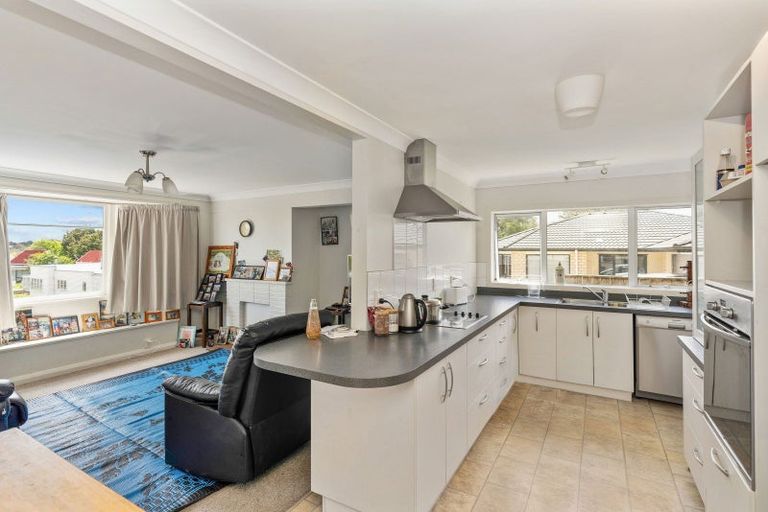 Photo of property in 136a Cambridge Street, Levin, 5510