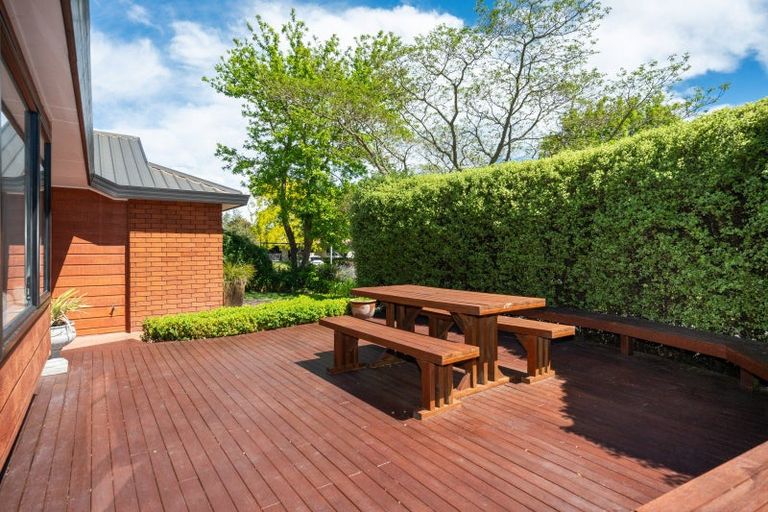 Photo of property in 7 Penlington Place, Havelock North, 4130