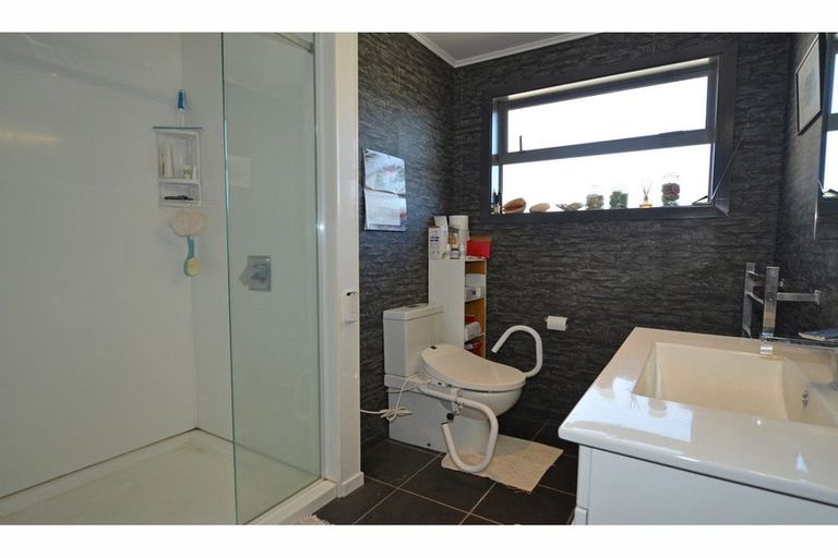 Photo of property in 14 Porritt Drive, Kawerau, 3127