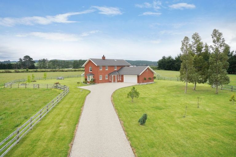 Photo of property in 64 Davis Road, Cust, Rangiora, 7471