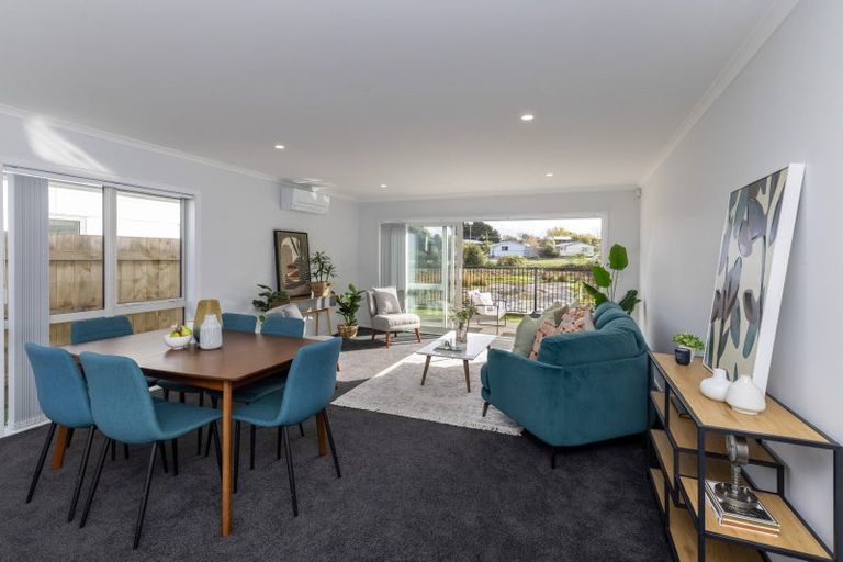 Photo of property in 26 Koru Loop, Paraparaumu, 5032