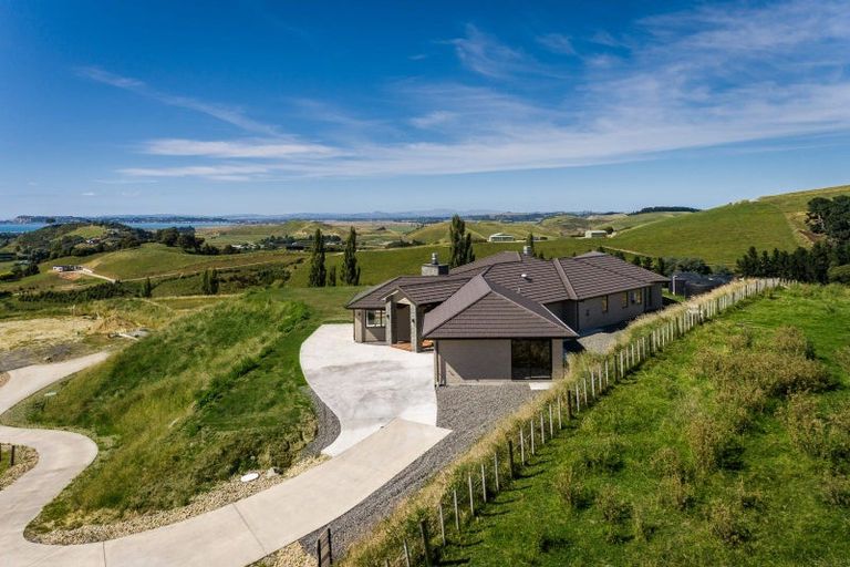 Photo of property in 53 Lopdell Lane, Eskdale, Napier, 4182