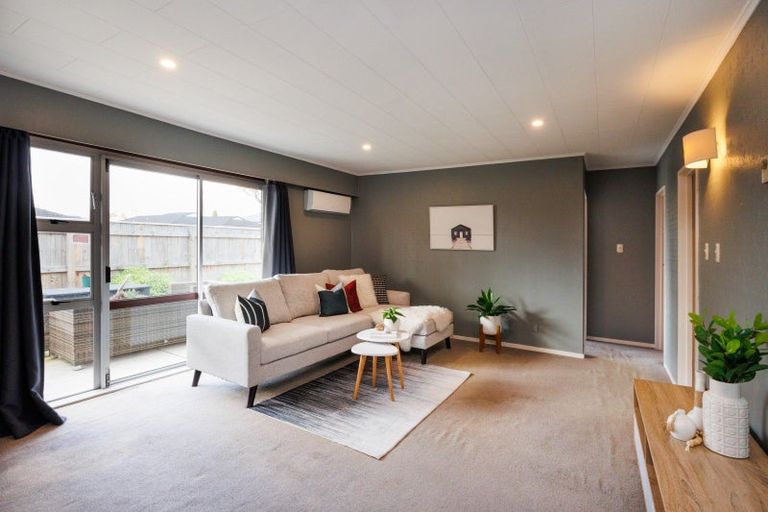 Photo of property in 2a Worcester Street, West End, Palmerston North, 4410
