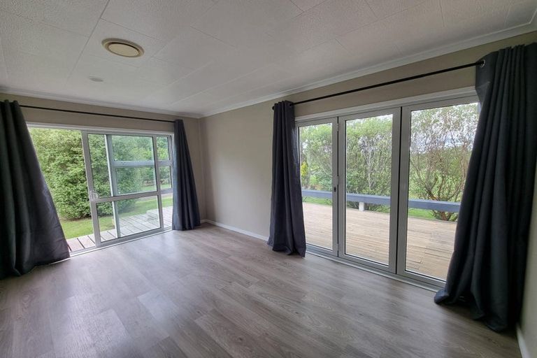 Photo of property in 21 Mcnaughten Road, Karioitahi, Waiuku, 2683