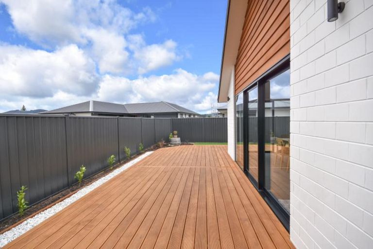 Photo of property in 37 Anderton Crescent, Mosgiel, 9024