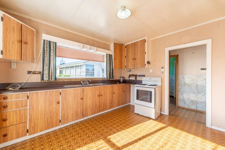 Photo of property in 11 Mortimer Street, Waimate, 7924