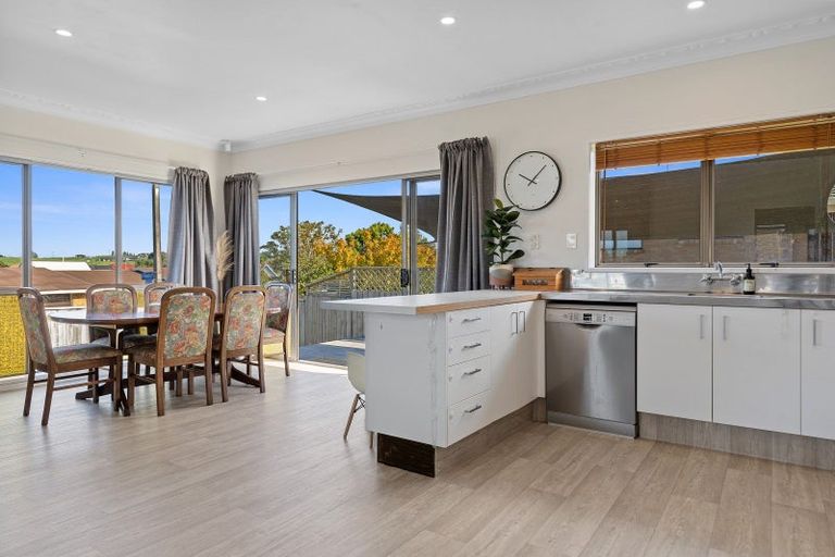 Photo of property in 65 Young Street, Morrinsville, 3300