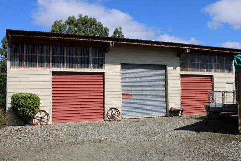 Photo of property in 466 Flora East, Makarewa, Invercargill, 9876