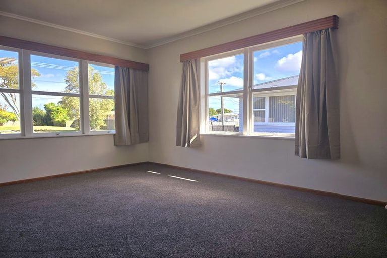 Photo of property in 190 Old Wairoa Road, Papakura, 2110