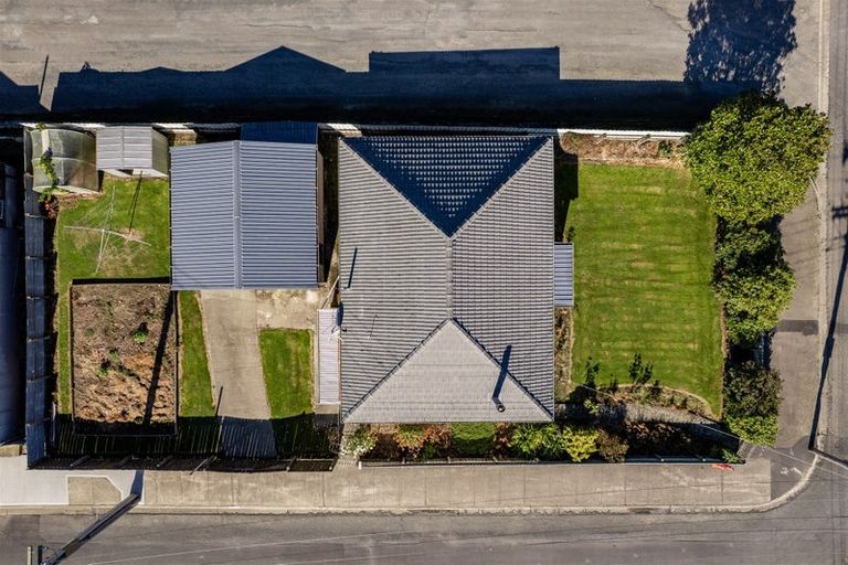 Photo of property in 7 Gray Street, Milton, 9220