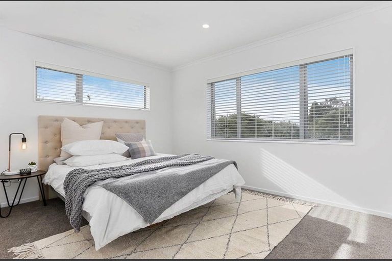 Photo of property in 31a Taikata Road, Te Atatu Peninsula, Auckland, 0610