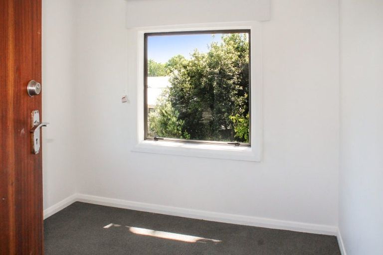 Photo of property in 16 Manuka Street, Hokowhitu, Palmerston North, 4410