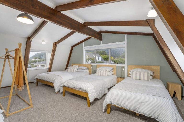 Photo of property in 33 Jubilee Drive, Pauanui, Hikuai, 3579