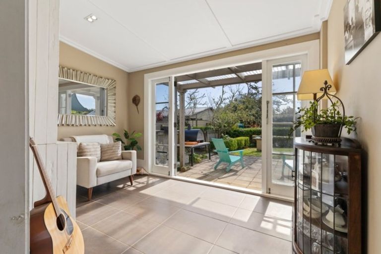 Photo of property in 20 Denehurst Drive, Waimauku, 0812