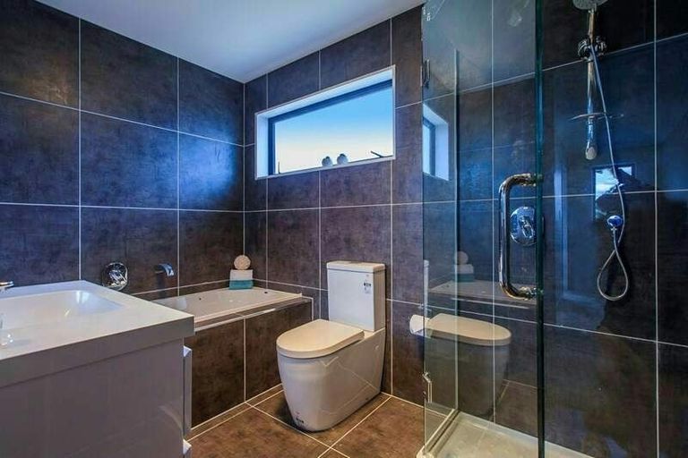 Photo of property in 13 Kohia Way, Huapai, Kumeu, 0810