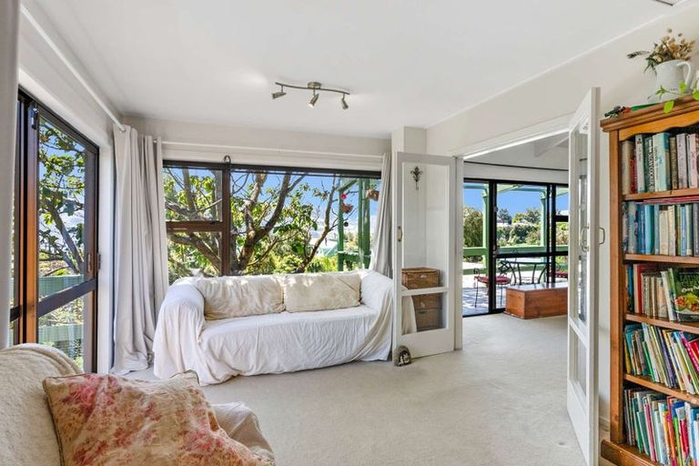 Photo of property in 55 Ranui Crescent, Diamond Harbour, Lyttelton, 8971