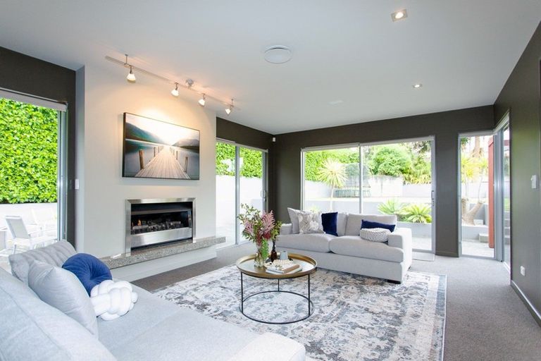 Photo of property in 19 Oakland Avenue, Saint Johns Hill, Whanganui, 4500