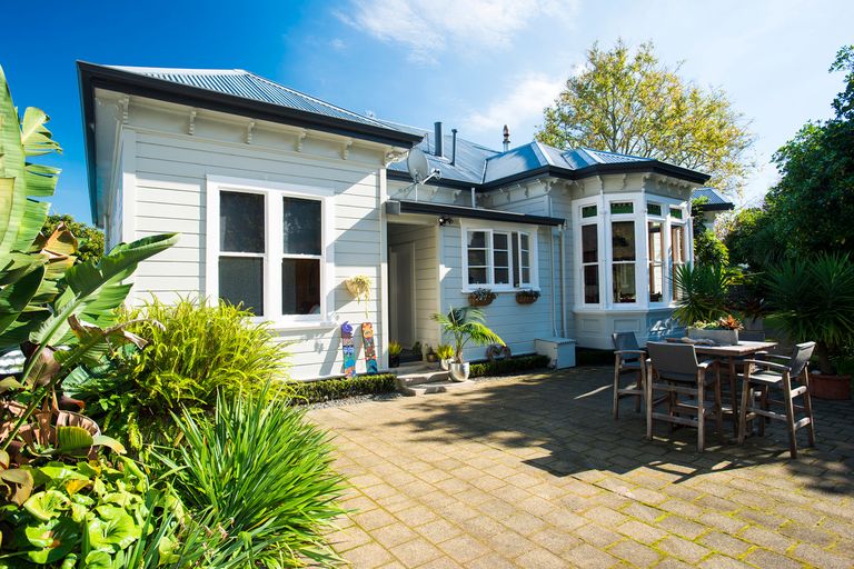 Photo of property in 28 Russell Street, Whataupoko, Gisborne, 4010