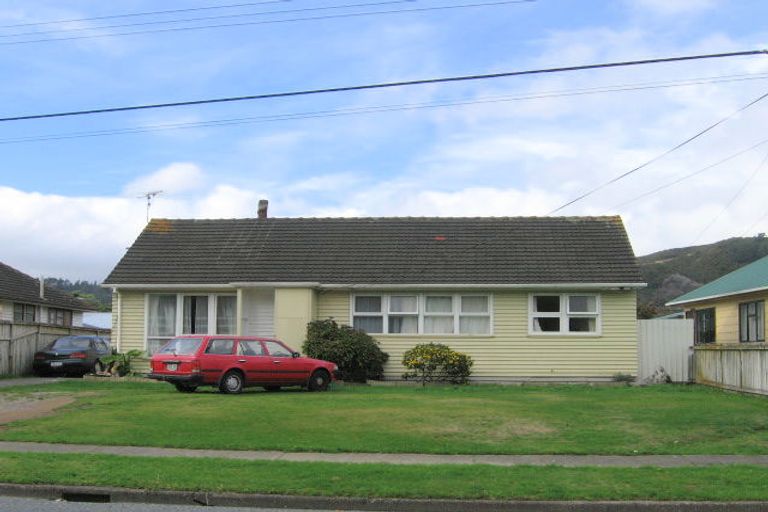 Photo of property in 1157 Taita Drive, Taita, Lower Hutt, 5011