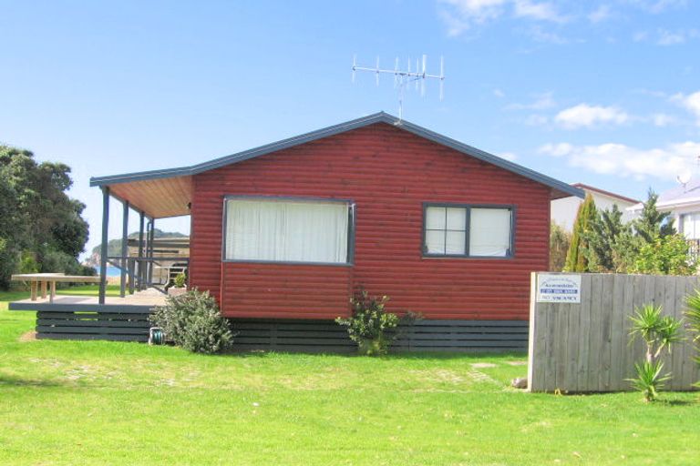 Photo of property in 132a Pipi Road, Whangamata, 3620