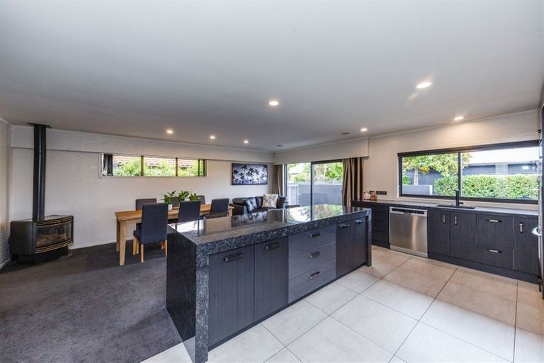 Photo of property in 60 Te Awe Awe Street, Hokowhitu, Palmerston North, 4410