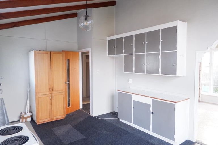 Photo of property in 61 Parenga Street, Wainuiomata, Lower Hutt, 5014