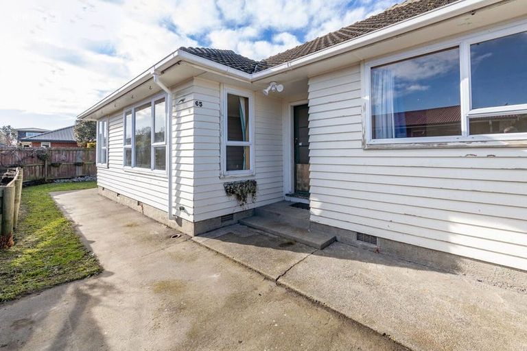 Photo of property in 1/65 Daniels Road, Redwood, Christchurch, 8051
