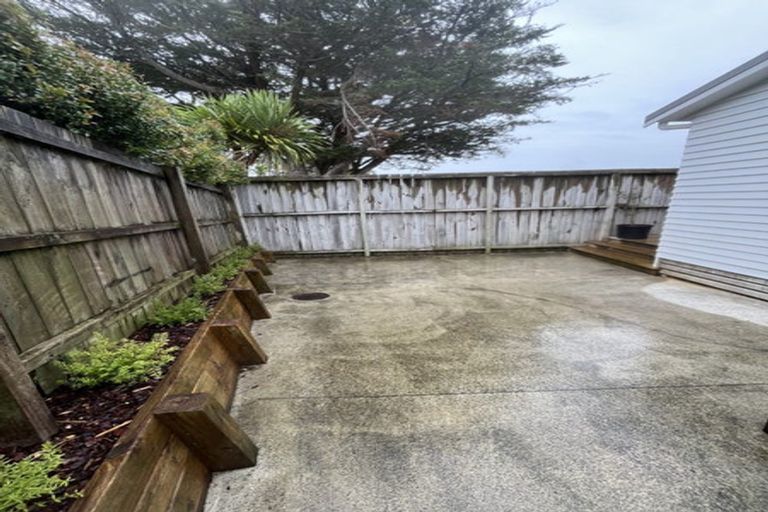 Photo of property in 2 Chester Avenue, Greenhithe, Auckland, 0632