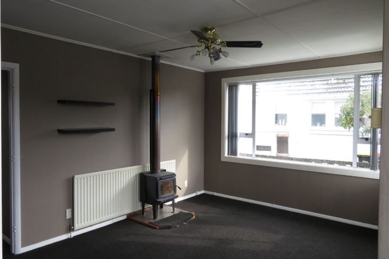 Photo of property in 4 Hamilton Street, East Gore, Gore, 9710