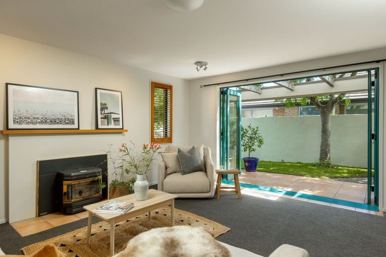 Photo of property in 15a Stephenson Street, Blenheim, 7201