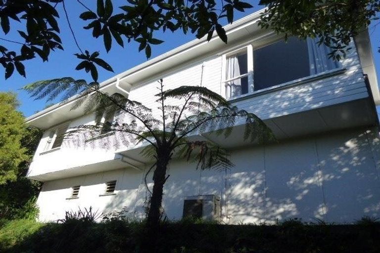 Photo of property in 3 Prospect Terrace, Johnsonville, Wellington, 6037