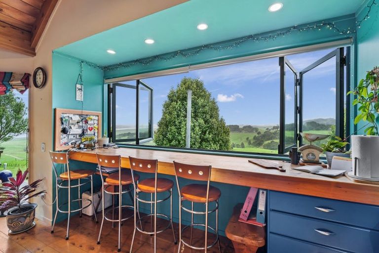 Photo of property in 136 Whakahara Road, Arapohue, Dargaville, 0370