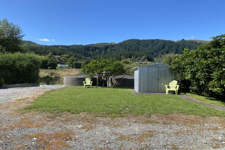 Photo of property in 1110 Abel Tasman Drive, Ligar Bay, Takaka, 7183