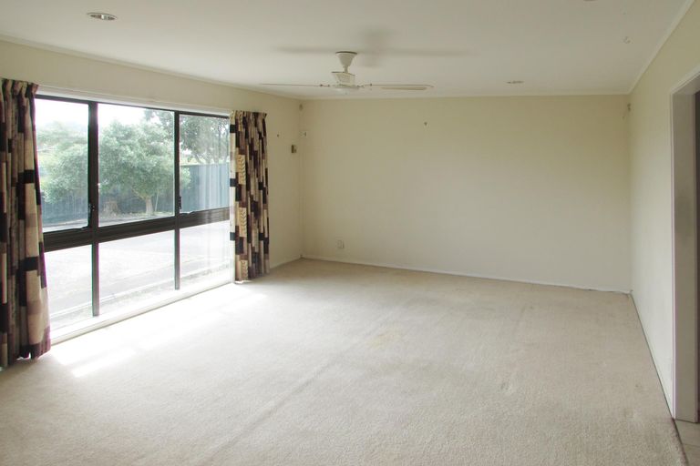Photo of property in 97 Opaheke Road, Opaheke, Papakura, 2113