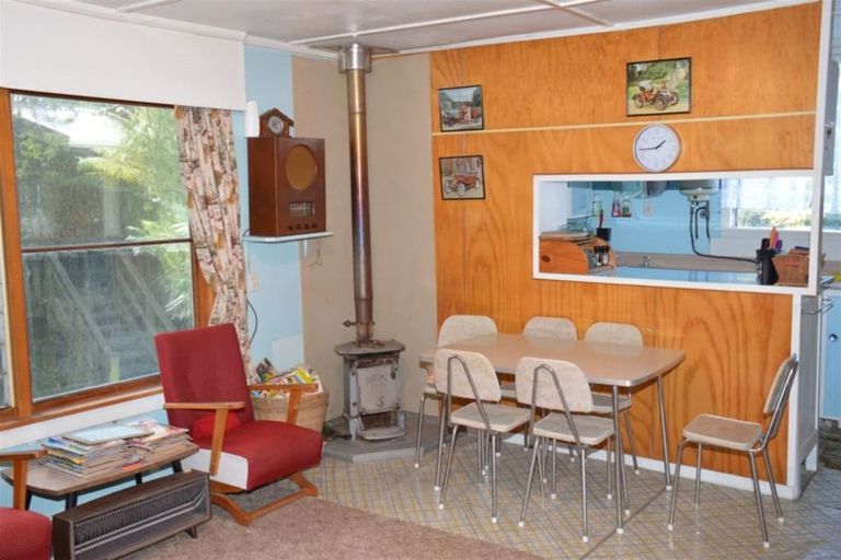 Photo of property in 41 Tikao Bay Road, Wainui, French Farm, 7582