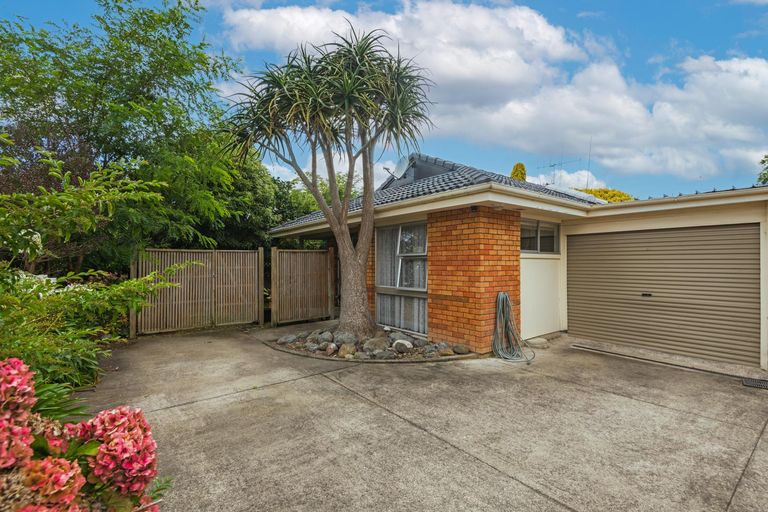 Photo of property in 7 Brightwater Terrace, Terrace End, Palmerston North, 4410