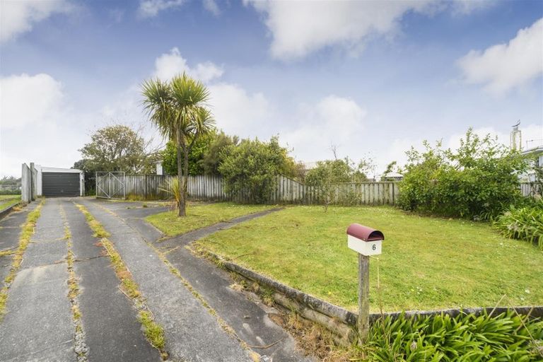 Photo of property in 6 Purnell Place, Marton, 4710