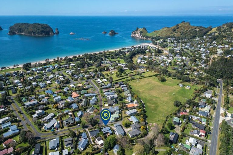 Photo of property in 35 Michelle Lane, Hahei, Whitianga, 3591
