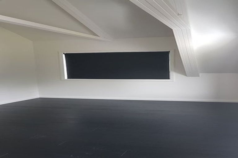 Photo of property in 92b Upper Harbour Drive, Greenhithe, Auckland, 0632