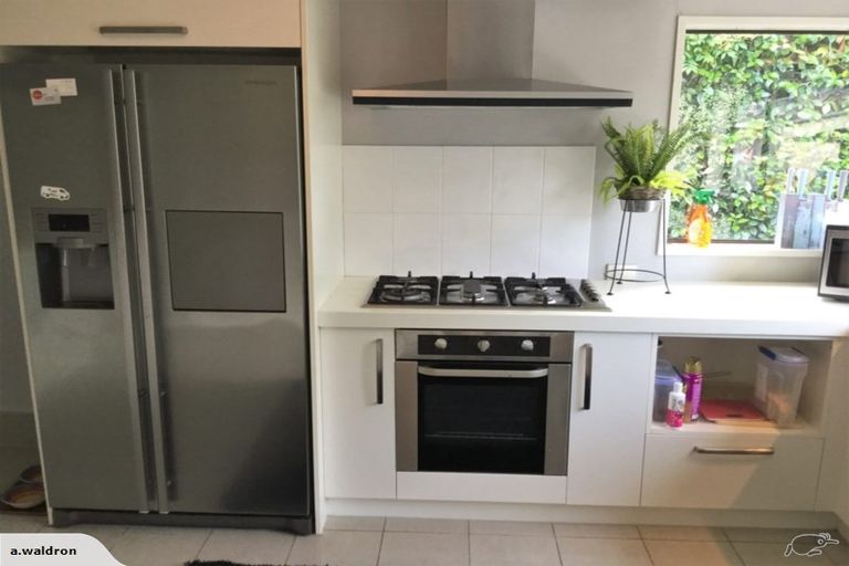 Photo of property in 79 Hinau Street, Riccarton, Christchurch, 8041