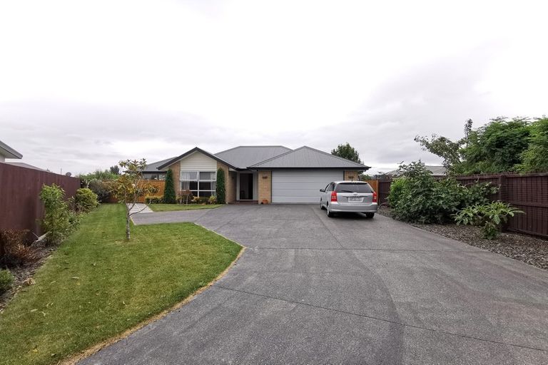 Photo of property in 16 Graycliffe Street, Halswell, Christchurch, 8025