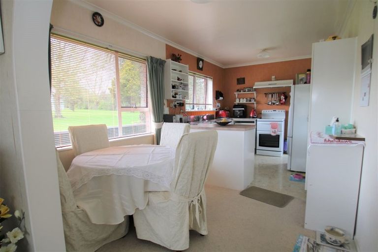 Photo of property in 380 Oxford Street, Levin, 5510