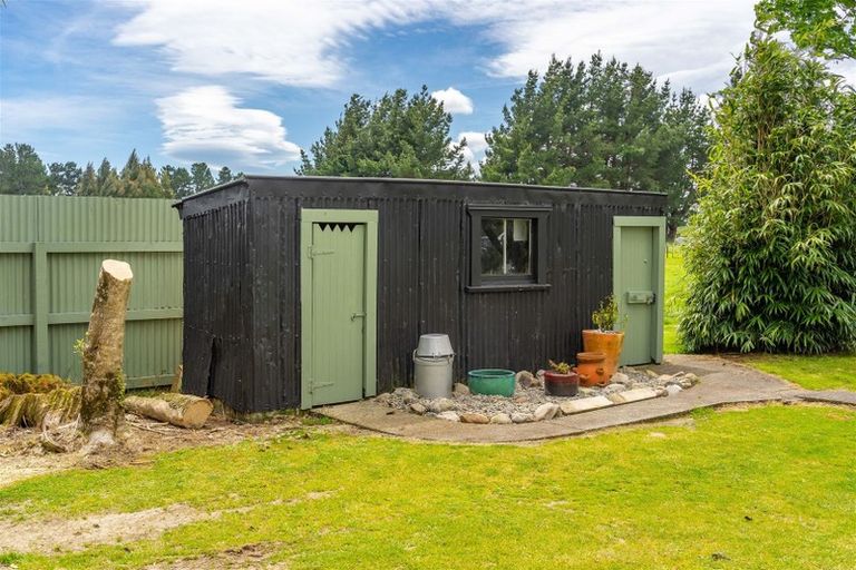 Photo of property in 49 Bright Street, Eketahuna, 4900