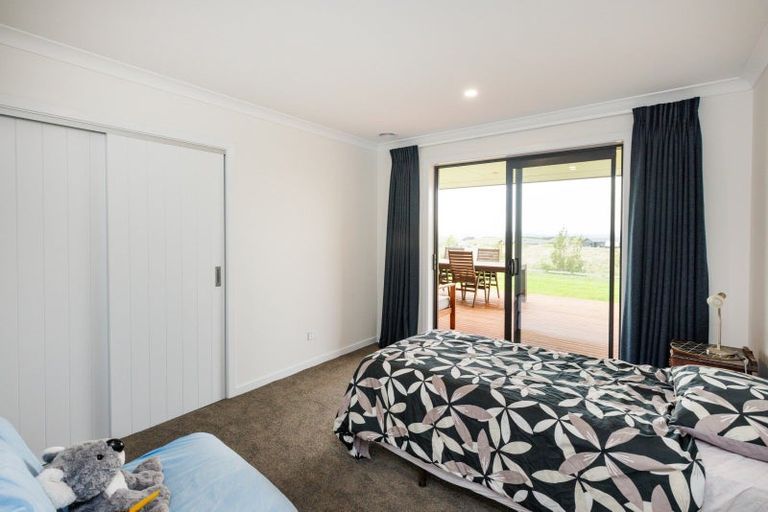 Photo of property in 117 Kingsdale Park Drive, Aokautere, Palmerston North, 4471
