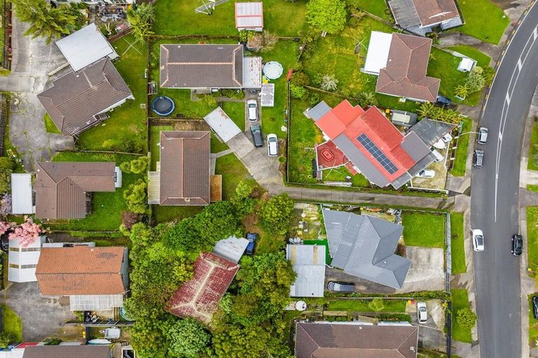 Photo of property in 64 Sunvue Road, Glen Eden, Auckland, 0602